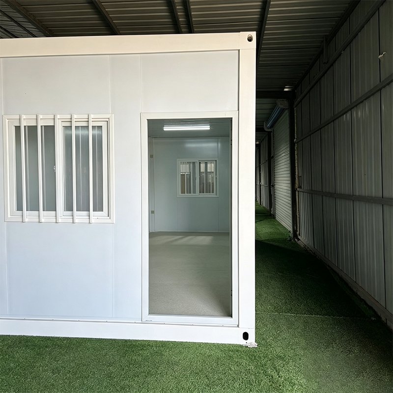 Flat Pack Container House View 02